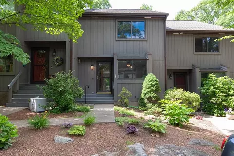 2104 Wake Robin Rd #2104, Lincoln, RI 02865