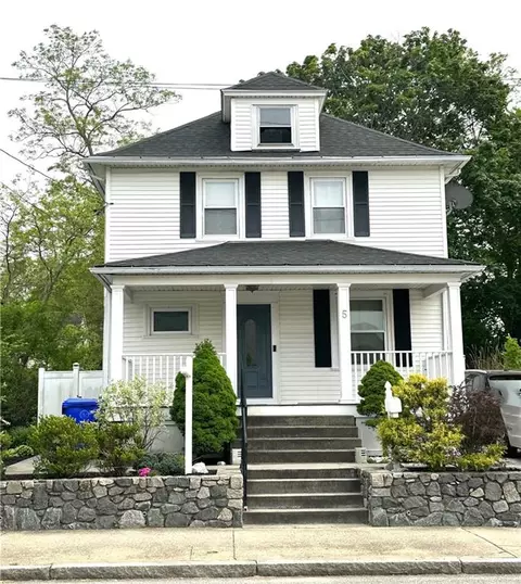 5 Turner Ave, East Providence, RI 02915