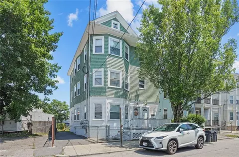 18 Daniel Ave, Providence, RI 02909