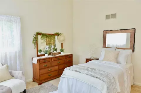 876 Halifax Dr, Warwick, RI 02886 photo 18