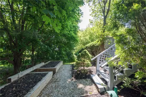 60 Margin St #101, Westerly, RI 02891 photo 6
