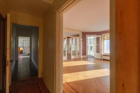 474 S Main St, Woonsocket, RI 02895 photo 17