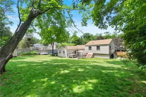44 Shenandoah Rd, Warwick, RI 02886 photo 34