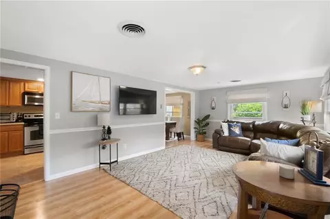 44 Shenandoah Rd, Warwick, RI 02886 photo 16