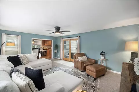44 Shenandoah Rd, Warwick, RI 02886 photo 6