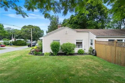 44 Shenandoah Rd, Warwick, RI 02886 photo 38