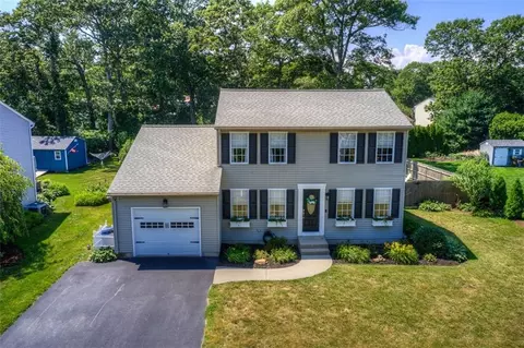 87 Peaked Rock Rd, South Kingstown, RI 02879