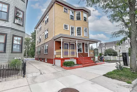 511 Broadway St, Providence, RI 02909