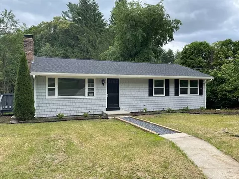 525 Round Top Rd, Burrillville, RI 02830