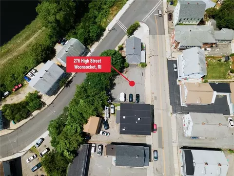 276 High St, Woonsocket, RI 02895 photo 4