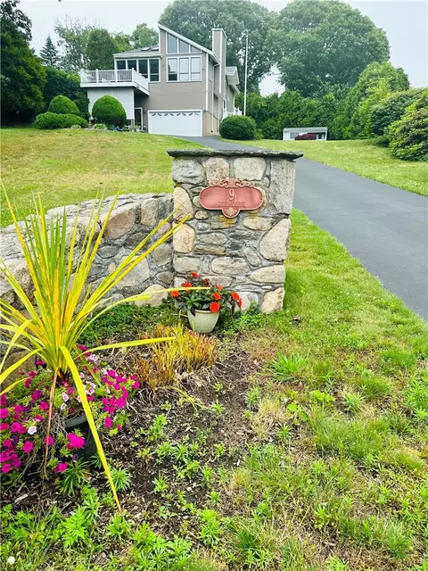 9 Reed Dr, Westerly, RI 02891 photo 32