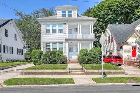 350 Mount Pleasant Ave, Providence, RI 02908