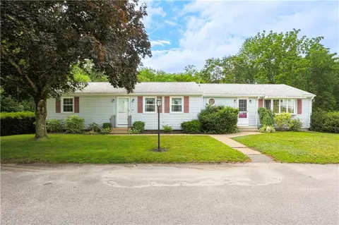 16 Garden Ln, Scituate, RI 02831