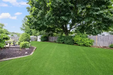 75 Winthrop Rd, Warwick, RI 02888 photo 34