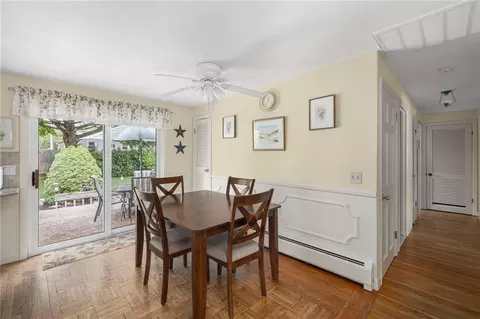75 Winthrop Rd, Warwick, RI 02888 photo 9