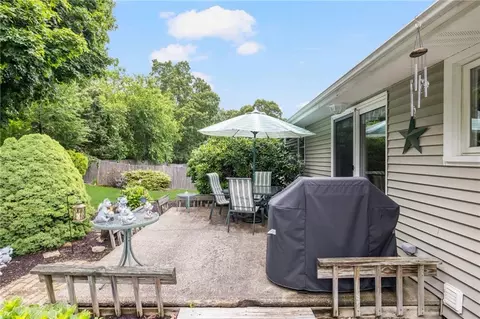75 Winthrop Rd, Warwick, RI 02888 photo 40