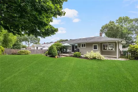 75 Winthrop Rd, Warwick, RI 02888 photo 30