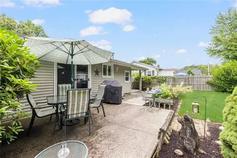 75 Winthrop Rd, Warwick, RI 02888 photo 35