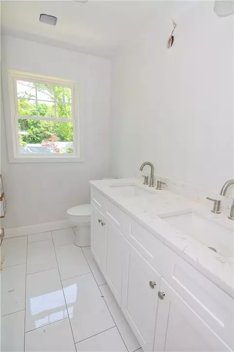 2 Tomahawk Ct, Warwick, RI 02886 photo 13