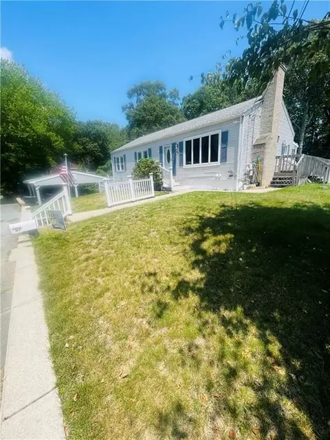 91 Melrose Ave, Warwick, RI 02889 photo 3