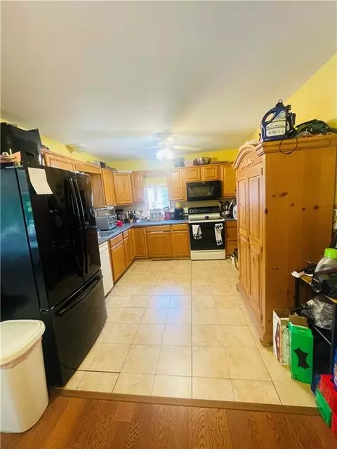91 Melrose Ave, Warwick, RI 02889 photo 6