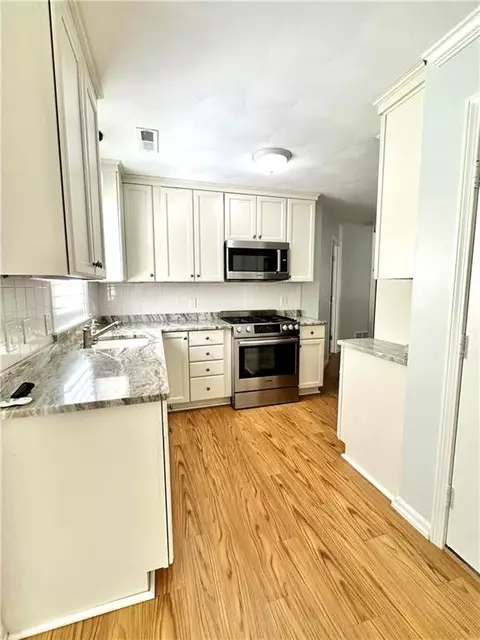 29 Captains Dr, Westerly, RI 02891 photo 19