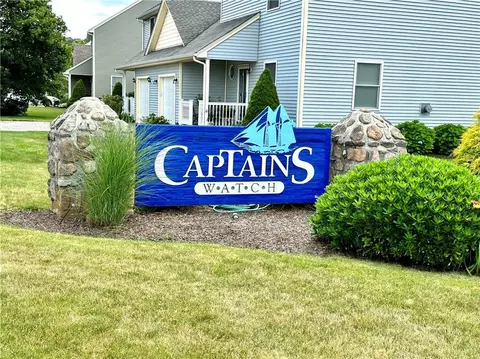 29 Captains Dr, Westerly, RI 02891 photo 6