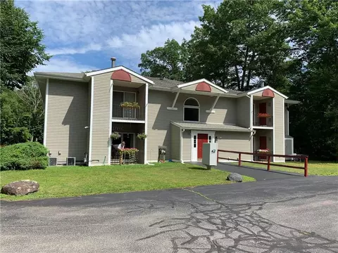 69 Kennedy Ln #3, Burrillville, RI 02830