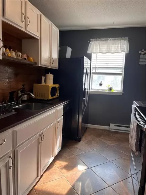 18 Apache Dr #F, Westerly, RI 02891 photo 4