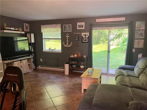 18 Apache Dr #F, Westerly, RI 02891 photo 3