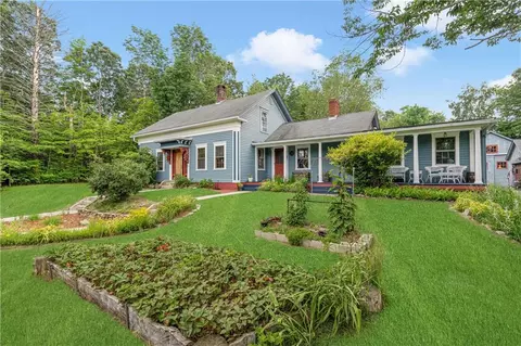 982 Victory Hwy, Burrillville, RI 02839