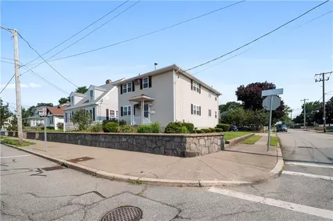624 Armistice Blvd, Pawtucket, RI 02860