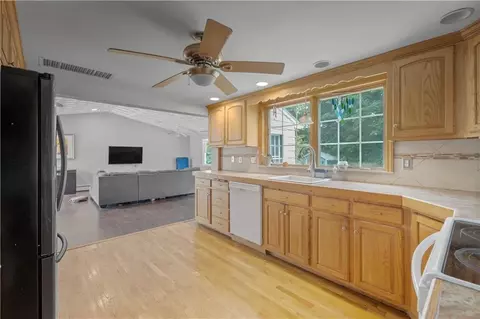30 Meredith Dr, Coventry, RI 02816 photo 14