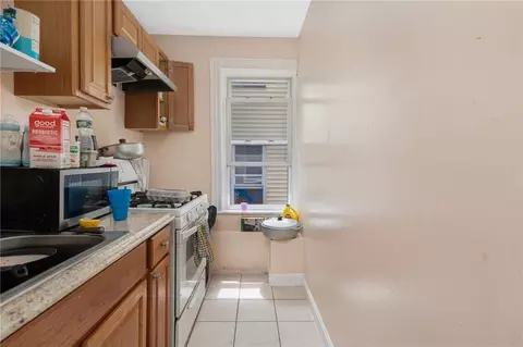 995 Social St, Woonsocket, RI 02895 photo 21