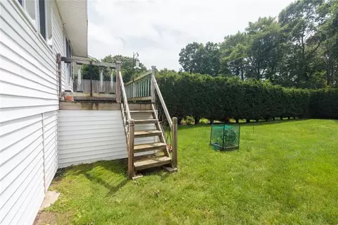 13 Danforth St, Warwick, RI 02888 photo 23