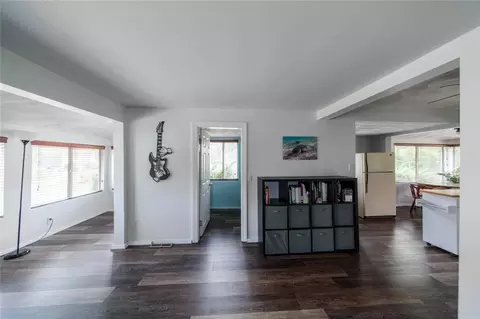 13 Danforth St, Warwick, RI 02888 photo 6