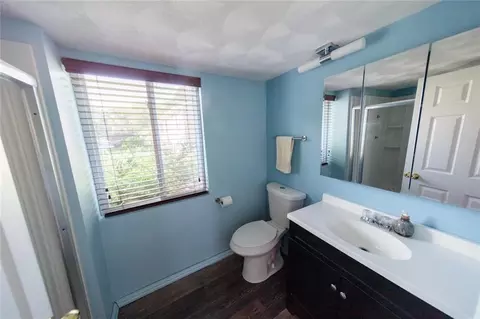 13 Danforth St, Warwick, RI 02888 photo 8