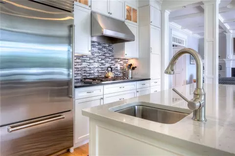 4 Ledge Rd, Bristol, RI 02809 photo 14