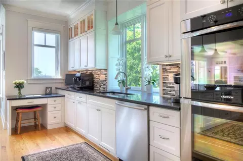 4 Ledge Rd, Bristol, RI 02809 photo 15