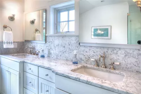 4 Ledge Rd, Bristol, RI 02809 photo 33