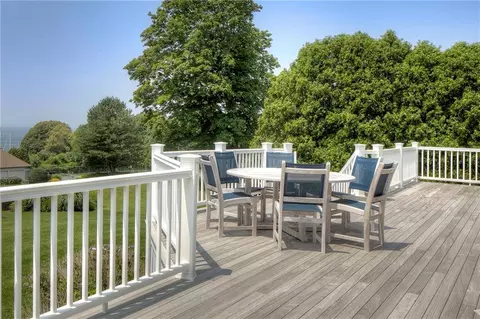 4 Ledge Rd, Bristol, RI 02809 photo 27