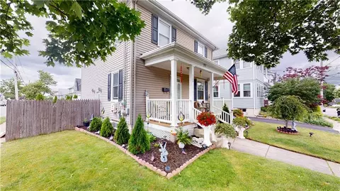 117 Julia St, Cranston, RI 02910
