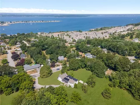 1148 Main Rd, Tiverton, RI 02878