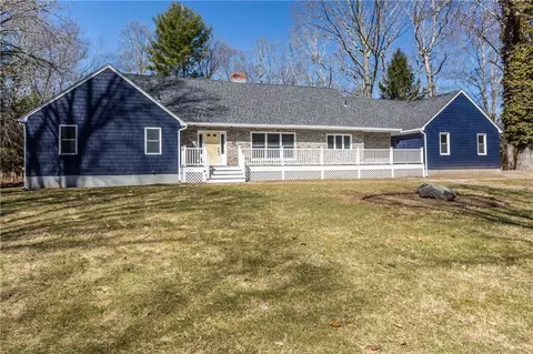 10 Mountain Laurel Way, North Kingstown, RI 02852