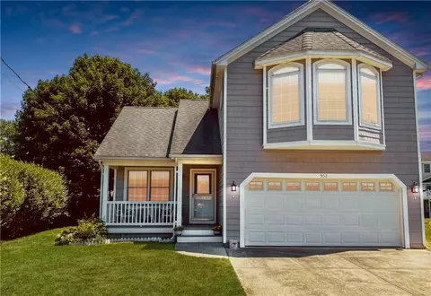 552 Shore Acres Ave, North Kingstown, RI 02852