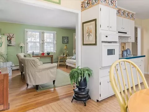 14 Ashel St, Westerly, RI 02891 photo 9