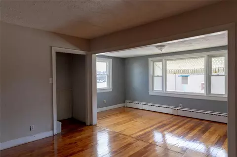 90 Lisbon St, Fall River, MA 02724 photo 11