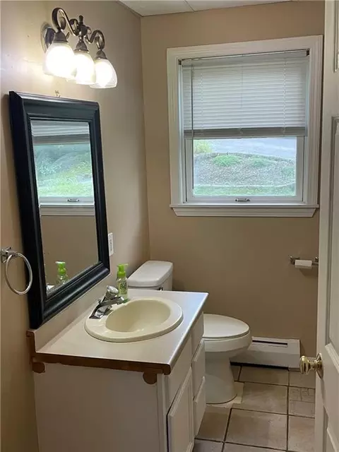 32 Division St #32, Woonsocket, RI 02895 photo 17