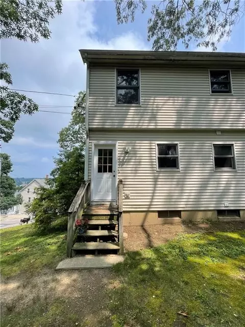 32 Division St #32, Woonsocket, RI 02895 photo 3