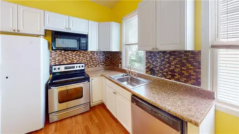 364 S Main St, Woonsocket, RI 02895 photo 4